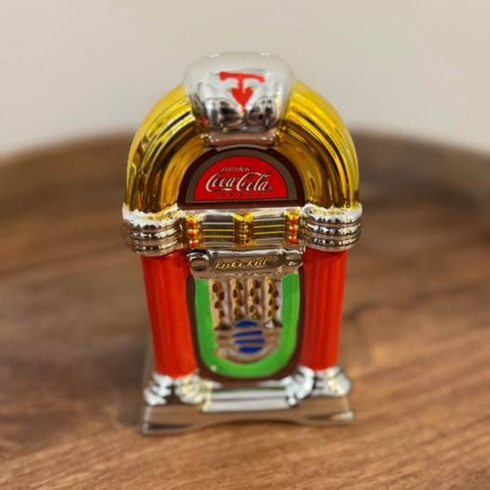 Coca-Cola Ceramic Retro Jukebox Salt & Pepper Shaker Set